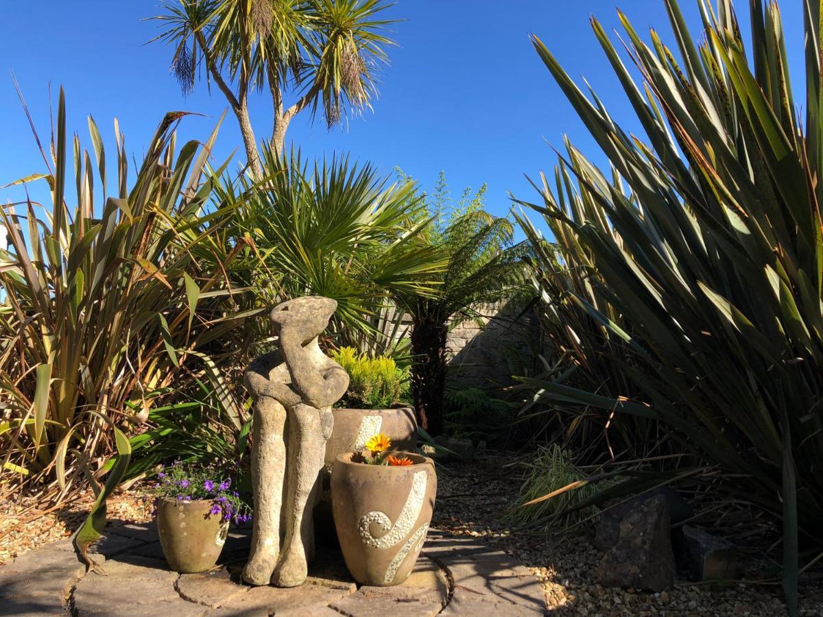 Starfish Cottage- Private Beach Access- Dog Friendly Charlestown  Bagian luar foto